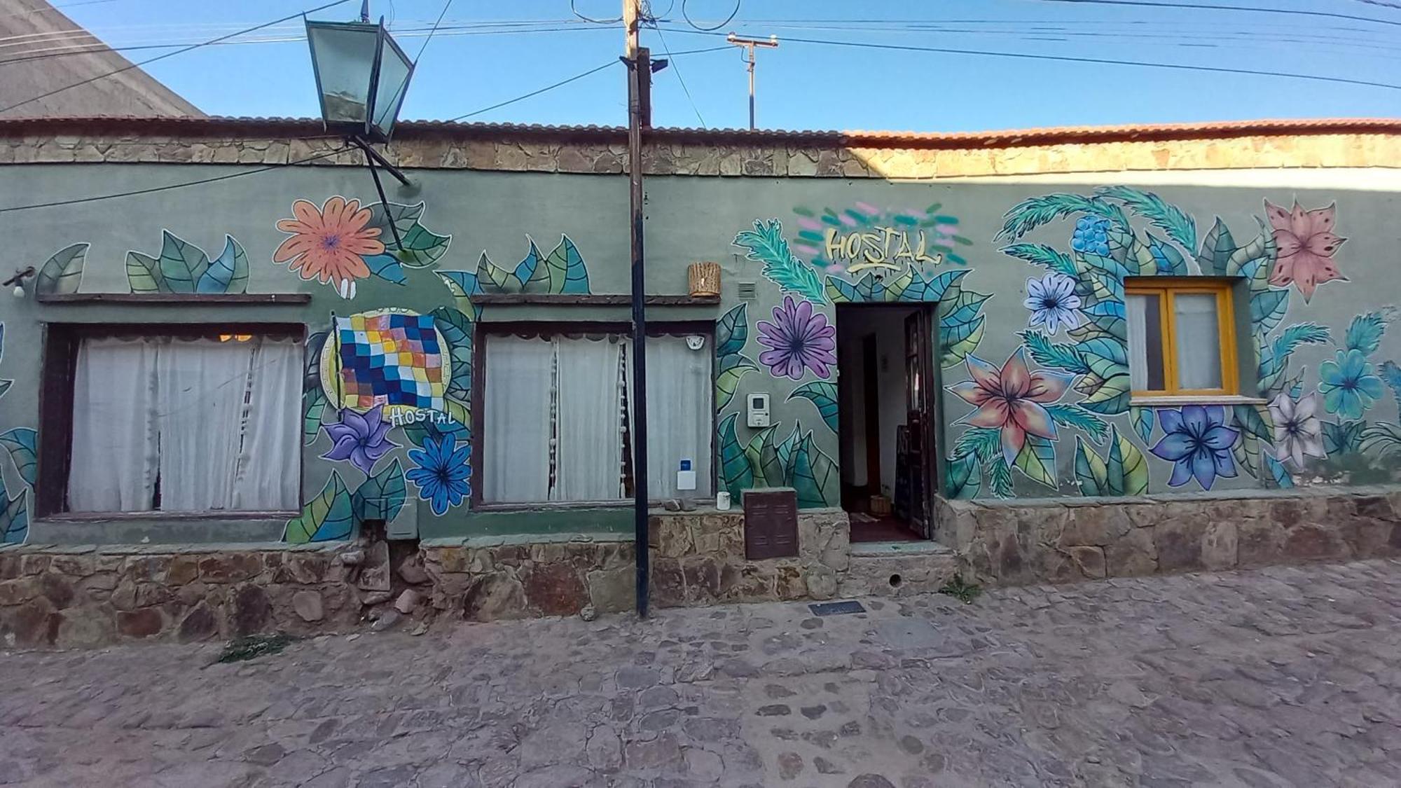 Hostal Amalaya Bed & Breakfast Humahuaca Exterior photo